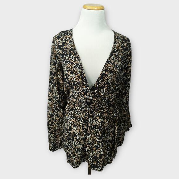 Free People Pants - Womens Free People Deep V Front Tie Sash Black Flowered Romper Size XS